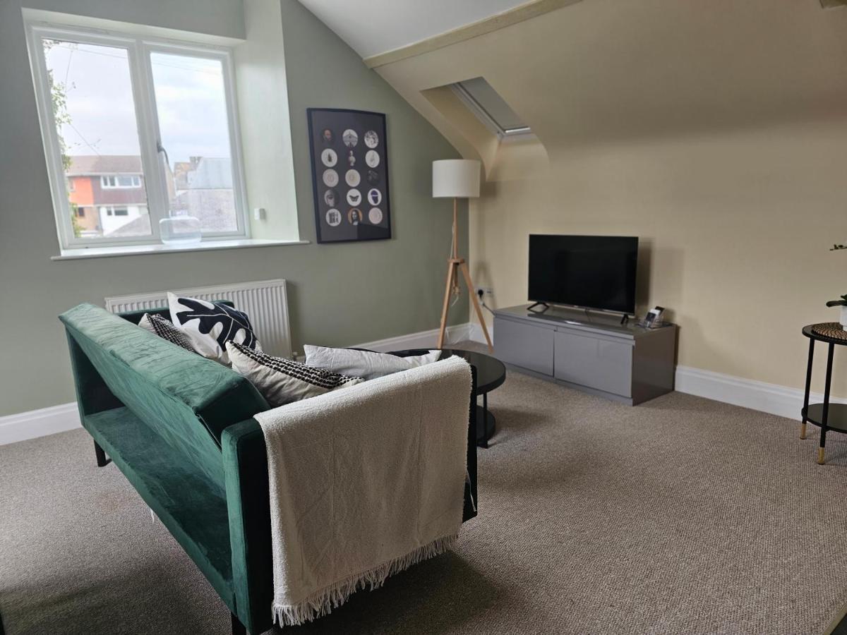 Ferienwohnung Charming 1-Bed Loft In Caerleon Newport  Exterior foto